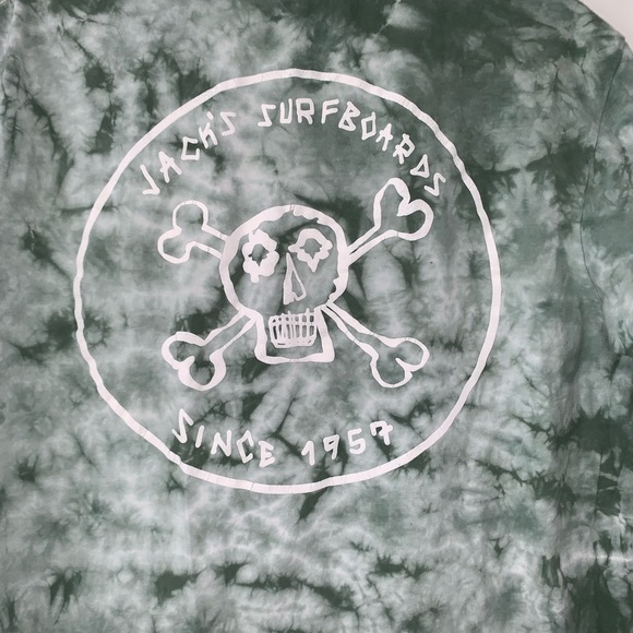 Jack’s Surf Shop Skull and Crossbones Tie-Dye T-shirt - Picture 5 of 5